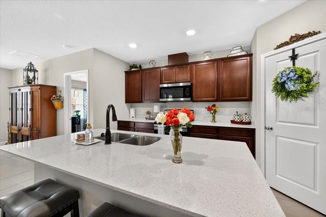 5461 KEATON SPRINGS DRIVE, Lakeland, FL 33811