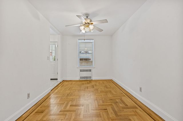 1813 Tomlinson Avenue, Bronx, NY 10461