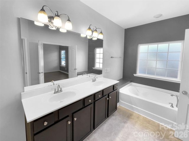 10391 Dowling Drive NW, Huntersville, NC 28078