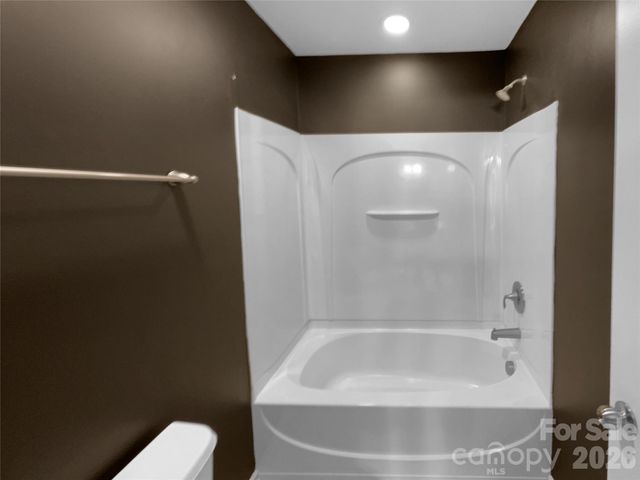 10391 Dowling Drive NW, Huntersville, NC 28078