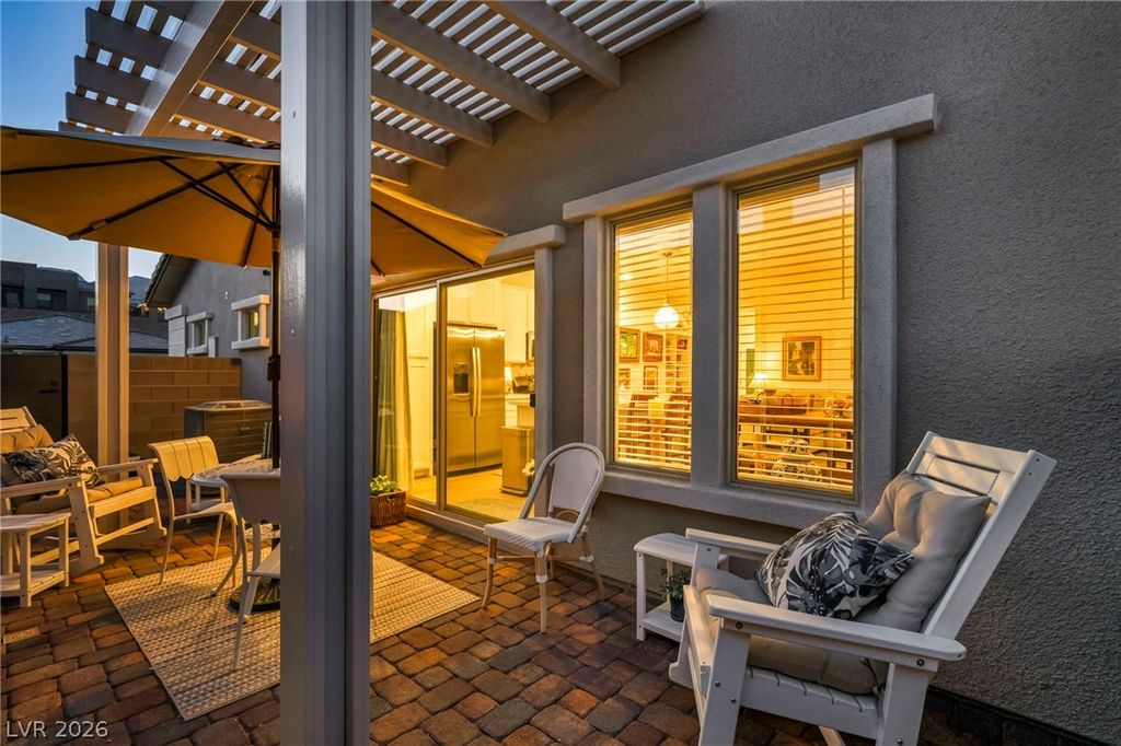 894 Heritage Bend Drive, Las Vegas, NV 89138 — photo 2