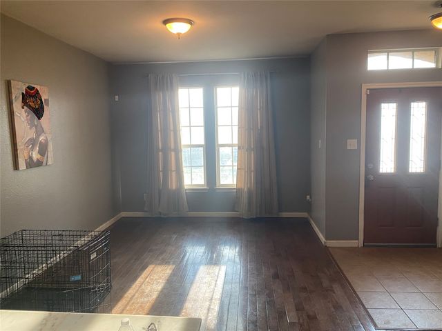 8221 Atherton Street, Arlington, TX 76002