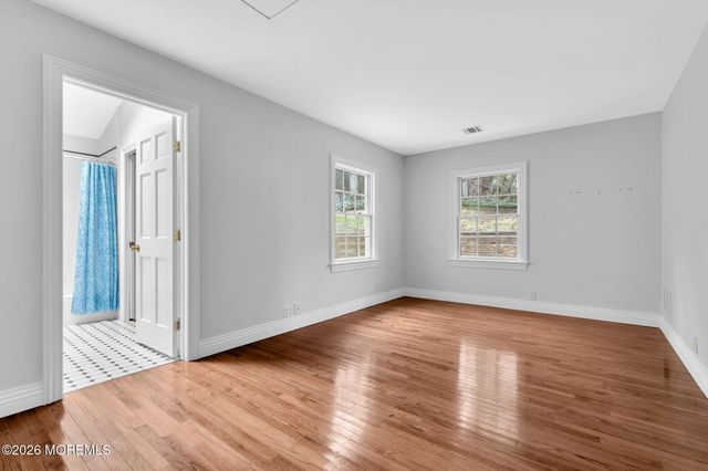 734 Navesink River Road, Red Bank, NJ 07701