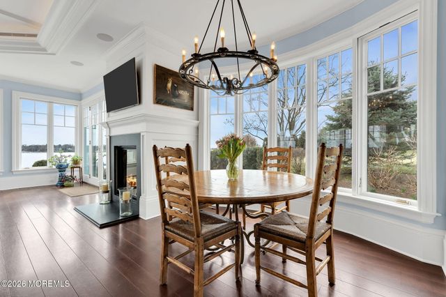 734 Navesink River Road, Red Bank, NJ 07701