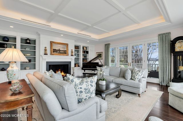 734 Navesink River Road, Red Bank, NJ 07701