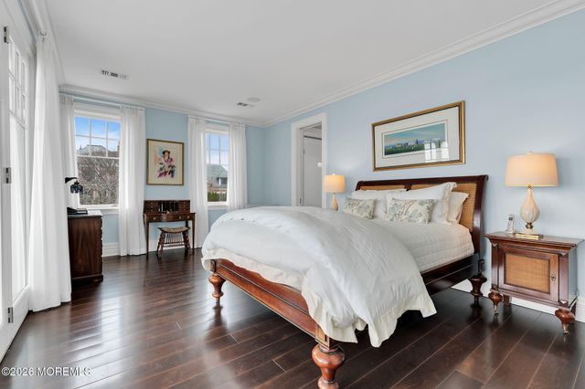 734 Navesink River Road, Red Bank, NJ 07701