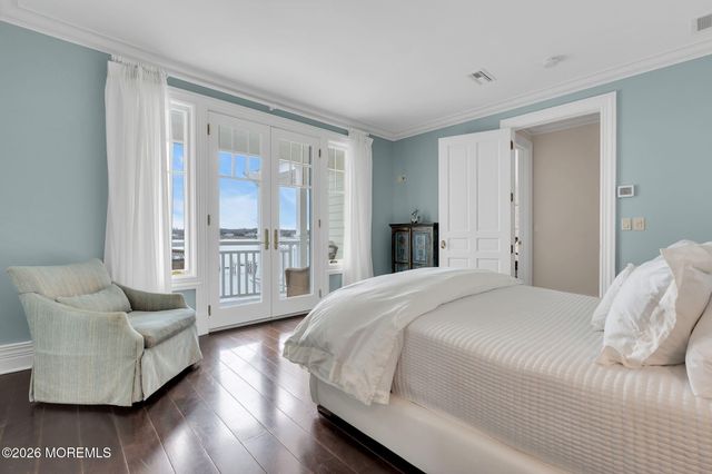 734 Navesink River Road, Red Bank, NJ 07701