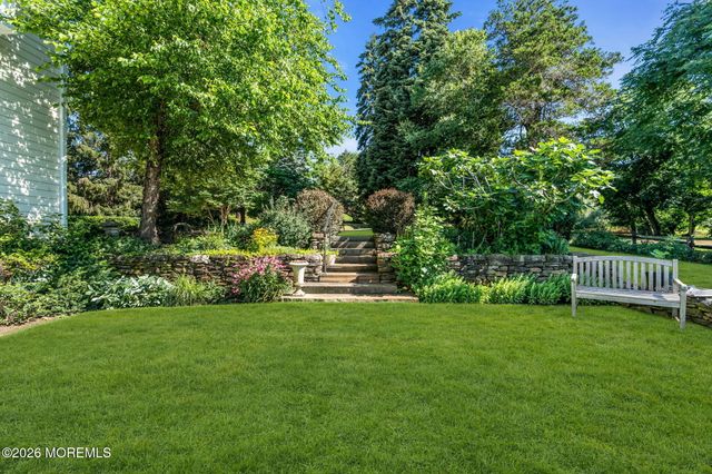 734 Navesink River Road, Red Bank, NJ 07701