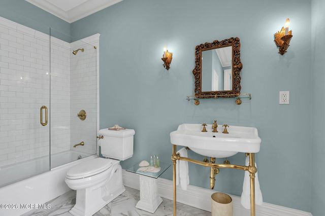 734 Navesink River Road, Red Bank, NJ 07701