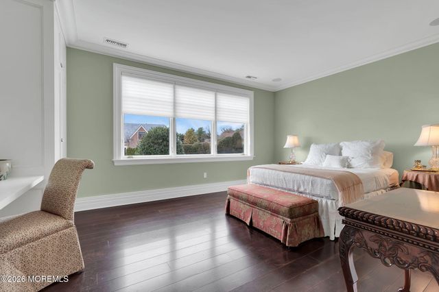 734 Navesink River Road, Red Bank, NJ 07701