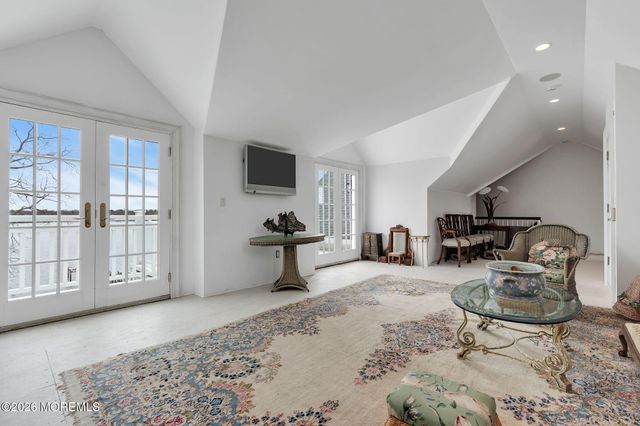 734 Navesink River Road, Red Bank, NJ 07701