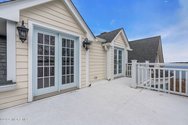 734 Navesink River Road, Red Bank, NJ 07701
