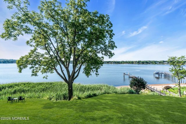 734 Navesink River Road, Red Bank, NJ 07701