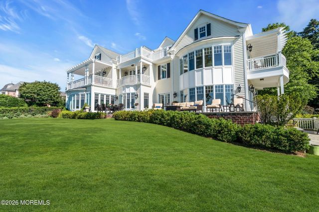 734 Navesink River Road, Red Bank, NJ 07701
