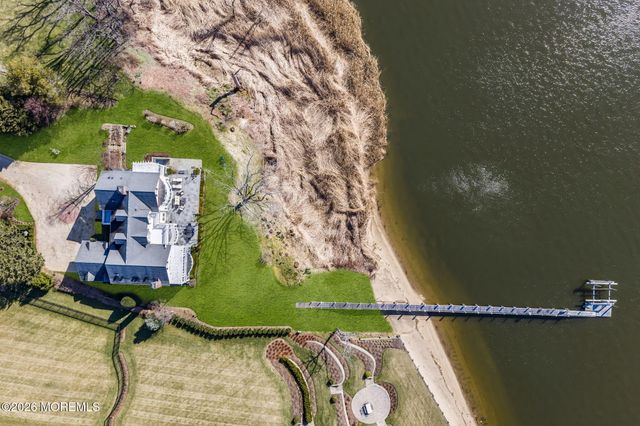 734 Navesink River Road, Red Bank, NJ 07701