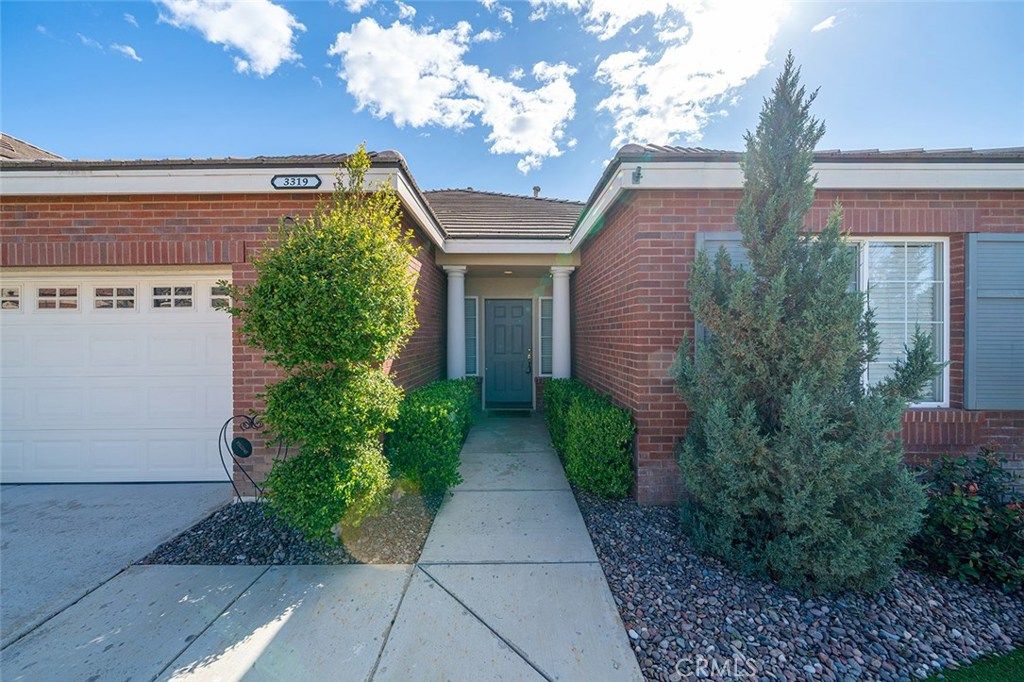 Image 3 of property listing at 3319 Banyon, Lake Elsinore, CA 92530