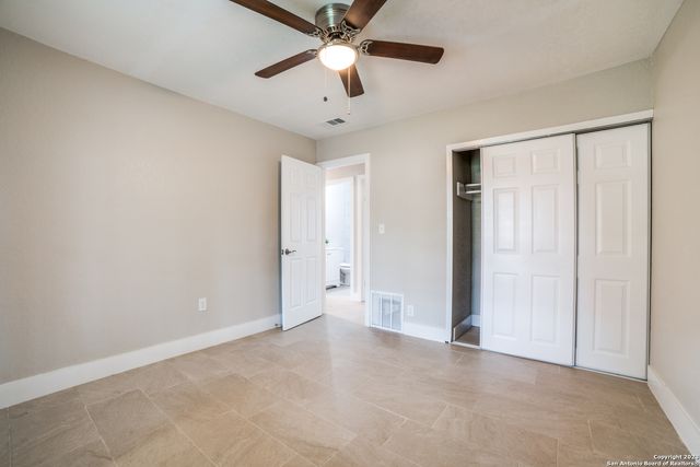 7334 GLEN HART, San Antonio, TX 78239