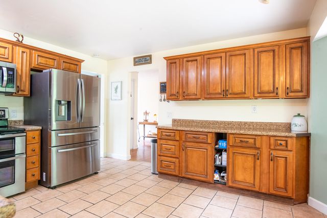 7708 Ridge Bay Drive, Hixson, TN 37343