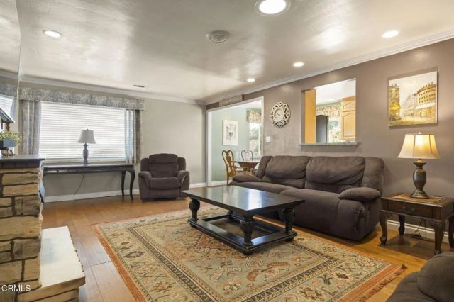 258 Mara Avenue, Ventura, CA 93004