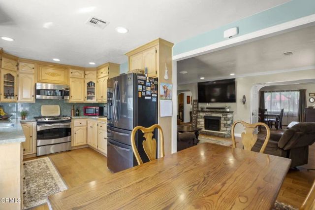 258 Mara Avenue, Ventura, CA 93004