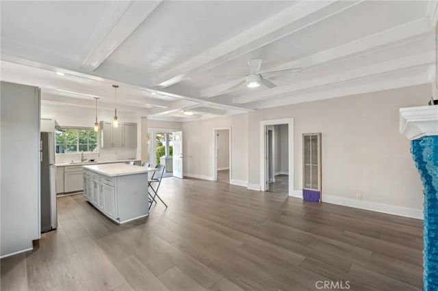 4012 S Budlong Avenue, Los Angeles, CA 90037