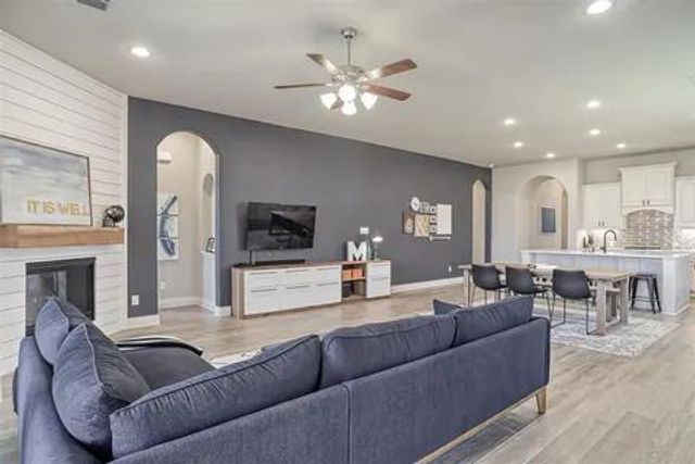 25110 Mountclair Hollow Lane, Tomball, TX 77375