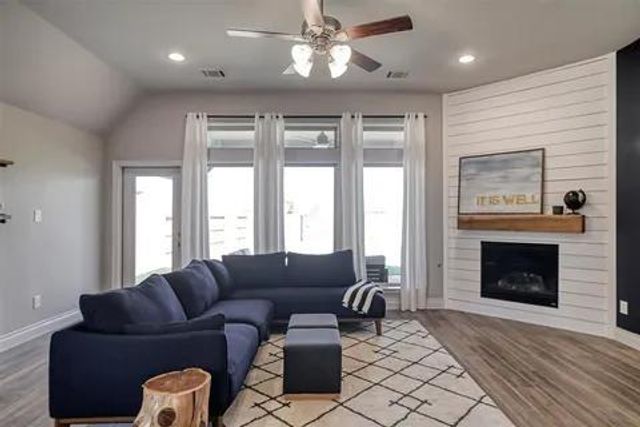 25110 Mountclair Hollow Lane, Tomball, TX 77375