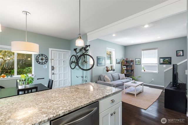 1124 14th Avenue, Seattle, WA 98122