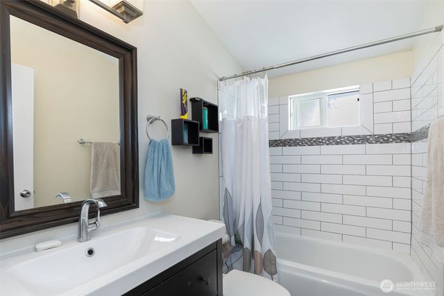 1124 14th Avenue, Seattle, WA 98122