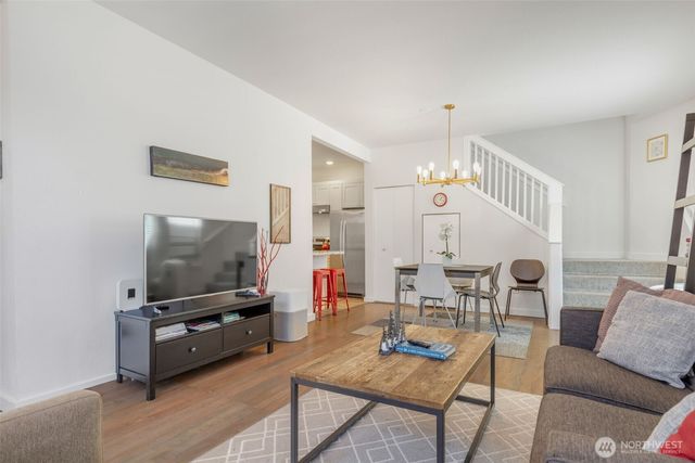 1124 14th Avenue, Seattle, WA 98122