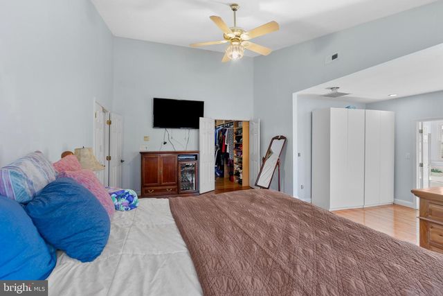 19105 PEACH BLOSSOM CT, Gaithersburg, MD 20879