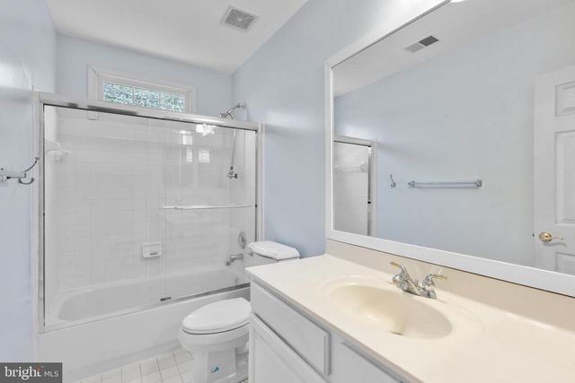 19105 PEACH BLOSSOM CT, Gaithersburg, MD 20879