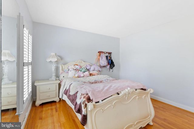 19105 PEACH BLOSSOM CT, Gaithersburg, MD 20879