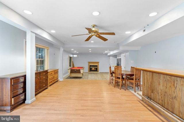 19105 PEACH BLOSSOM CT, Gaithersburg, MD 20879