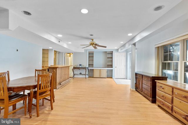 19105 PEACH BLOSSOM CT, Gaithersburg, MD 20879