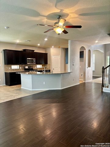 8910 Wyatts Run, San Antonio, TX 78254