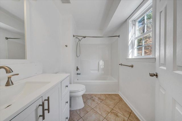 4823 Old Mountain RD, Roanoke, VA 24019