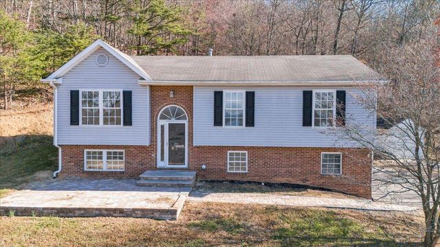 4823 Old Mountain RD, Roanoke, VA 24019