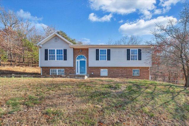 4823 Old Mountain RD, Roanoke, VA 24019