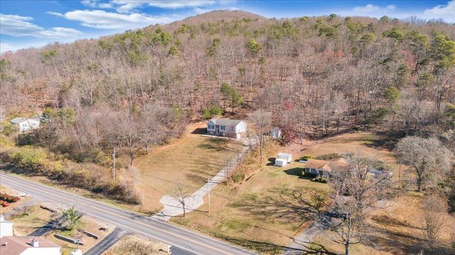 4823 Old Mountain RD, Roanoke, VA 24019