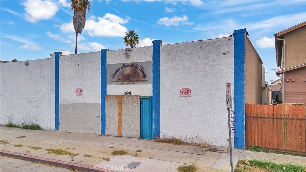 10808 S Broadway, Los Angeles, CA 90061 — photo 3