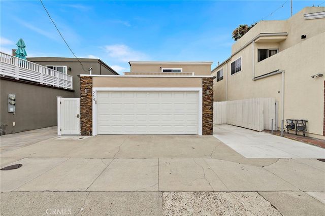 214 20th Street B, Newport Beach, CA 92663