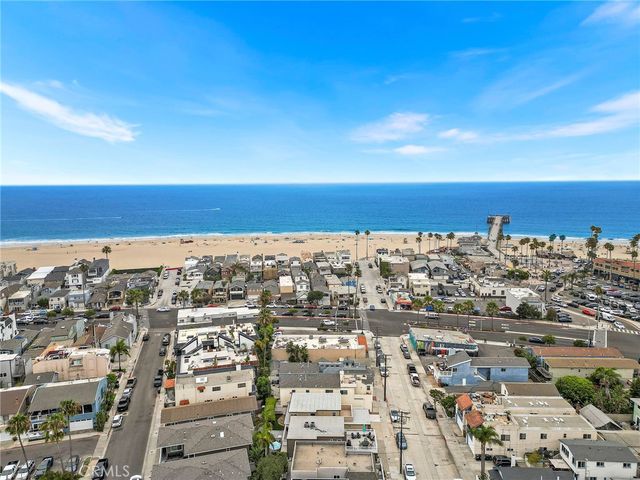 214 20th Street B, Newport Beach, CA 92663