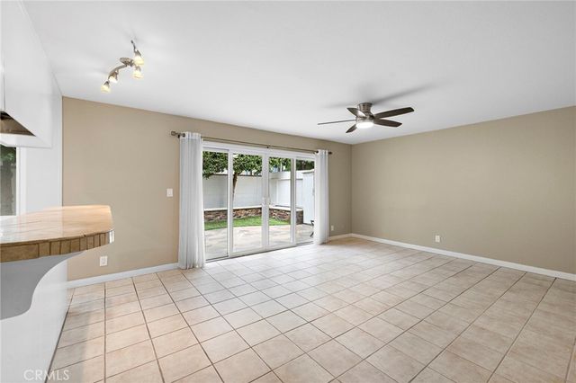 214 20th Street B, Newport Beach, CA 92663