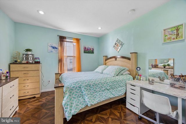 6607 N 7TH ST, Philadelphia, PA 19126