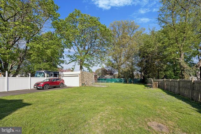 6607 N 7TH ST, Philadelphia, PA 19126