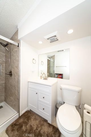 23777 mulholland hwy spc 28, Calabasas, CA 91302