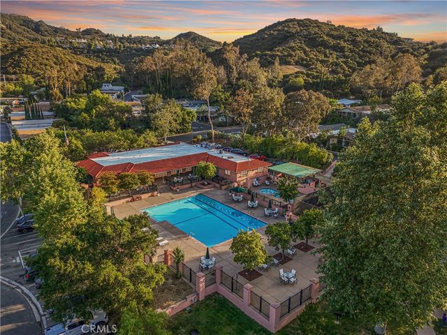 23777 mulholland hwy spc 28, Calabasas, CA 91302