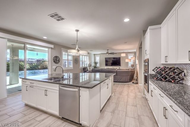 4417 South Grand Cypress Way, Pahrump, NV 89061