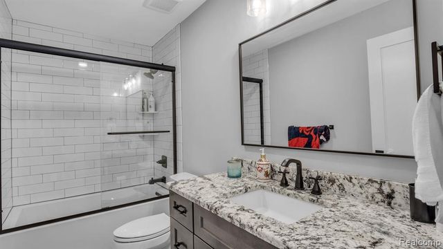 710 N Campbell Road, Royal Oak, MI 48067